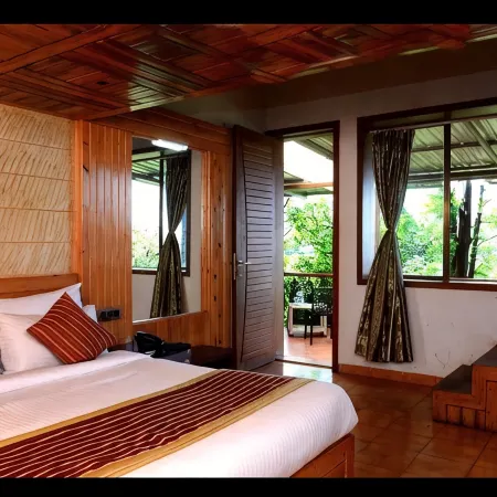 Gourish Resort (Pure Veg)