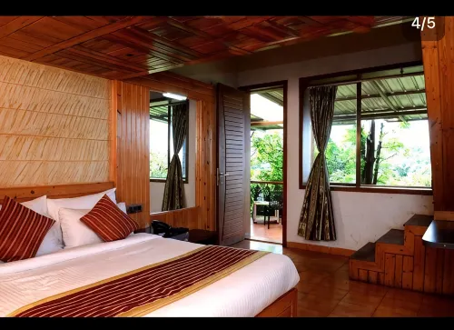 Gourish Resort (Pure Veg)
