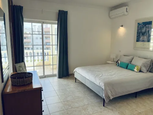 Casa Hermano, Bright and sunny with sea views in Lagos