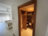 Walking distance to everything on Simpson bay area Restaurants, Beach, Nite Life - Apartments
