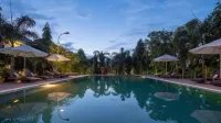 Kep Bungalows - إطلالة على البحر