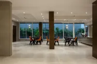 Perch Service Apartment DLF Cyber City - Condos