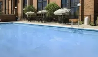Hotel Lotus Kansas City Stadium - Kolam Renang