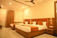 Hotel Embassy - ห้องครัว