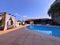 Manacá Hotel - piscine