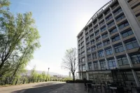 Bilbao Hostel - parking