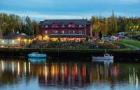 Rivers Hotel - bar