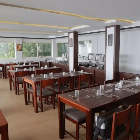 Munnar Tea Hills Resort - Mthr