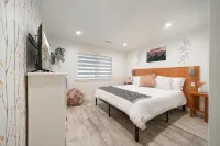 Cozy Country Getaway with Heated Pool/Hot Tub and Fire pit - Pools