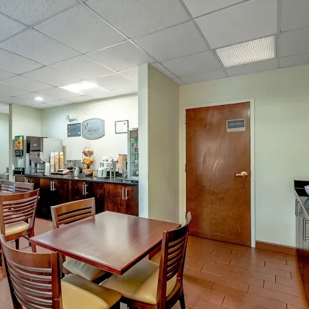 Garner Hotel Frederick Southeast by IHG