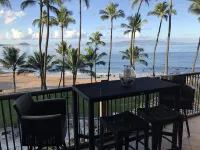 Newly Redecorated Ocean Front Condo - Private Pools