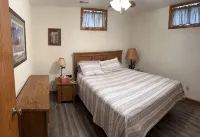 Beautiful house on Lake Rathbun with in-ground pool & 50-amp camper hookup - 3 tähden