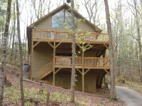 Hideaway Chalet at Lake Hiwassee Bear Paw - 3 stjerner