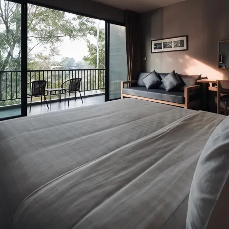 Riverawan Hotel