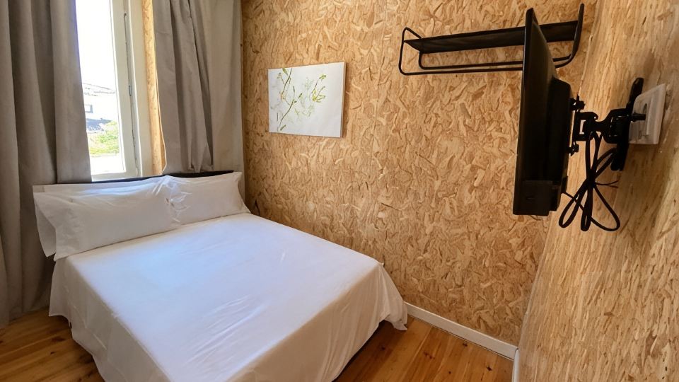 Amadora Boutique Hostel