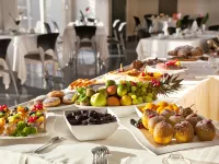 Savoia Hotel Rimini Отели рядом с достопримечательностью «Площадь Пьяцца Кавур»