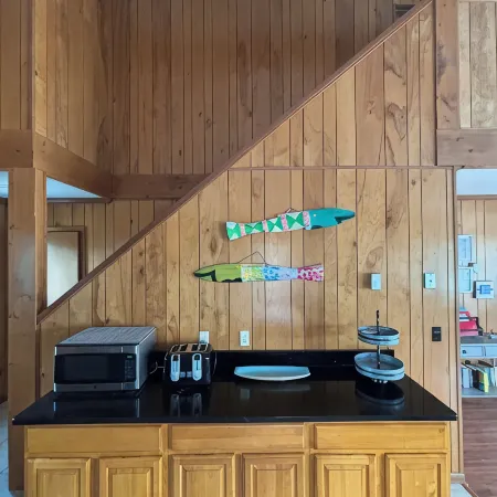 E-Sea-Livin' Oceanside Coastal Cottage in Corolla, 4 Min Walk to the Beach!