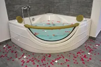 Kapahi Seaview Hotel Apartments - 3-Star