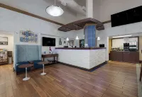 Comfort Inn Coliseum & Convention Center - 2-Star