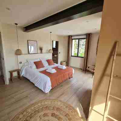 Gîte en Provence heated swimming pool and garden, near town center Rooms