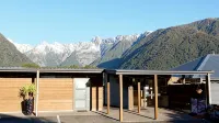 Sunset Motel Hotels in 