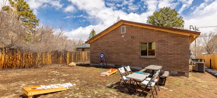 Luxury Home at Mount Elden's Foothills, Steps from Route 66 and Flagstaff Mall Hotels in Flagstaff
