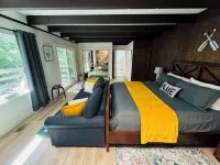 4 Bedroom Family Cabin • 5 Min Stroll to Lake Gregory!