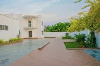 Pot of Gold Butler Residence - Private Pools
