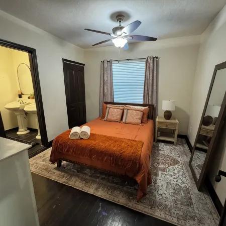 Casa Antigua: Historic Villa with POOL & FIRE-PIT Hotels in Cocoa