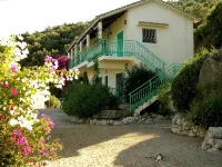 Apartment with stunning sea views in Villa del Arte, Lefkas, up to 4 people - Villas