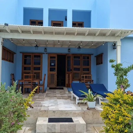 VillaMerissa Nestled between two unspoiled beaches Pool/JackSprat/WiFi/Gym/Staff