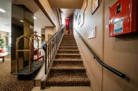 Brit Hotel Privilege Lisieux - la Villa des Arts - Wifi