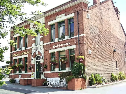 Boars Head Hotel - parking