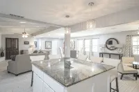 賓至如歸-米德蘭老城度假屋，具有老城生活氛圍，配有超大庭院 - 廚房