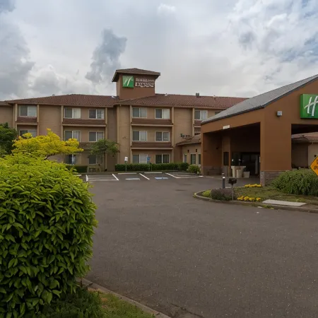 Holiday Inn Express PORTLAND EAST - TROUTDALE by IHG