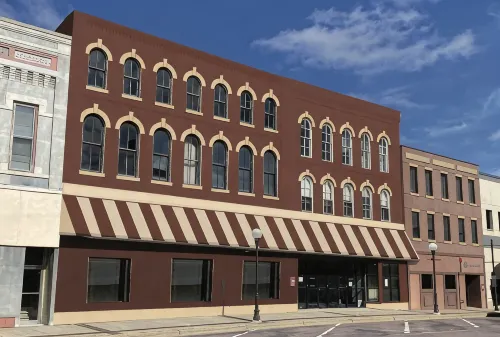 Cozy 1 bedroom apartment located in beautiful downtown New Ulm Mn. - Wifi