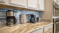 Blue Pelican 2 Beachfront Vacation Rental Home - 4성급