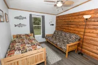 Dogs Welcome! Lake House. Close to Dells! - 3-Sterne