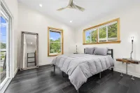 Osceola Lake Retreat minutes from Downtown, Breweries, Crafts, Equestrian Trail - Wifi