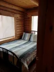 Kelly's Rock Creek Cabin. Kids and dogs welcome! - シャレー
