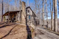 2 Cabins + Treehouse 50 Acres, FirePit, Sauna, Cold Plunge, Hot Tub, Petting Zoo - Chalets