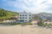 Yangyang Green Beach Pension - เพนชั่น