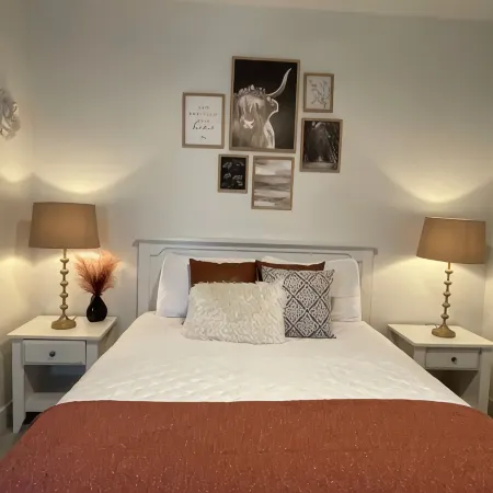 Country Chic only 10 minutes away from TTU. Pet friendly!