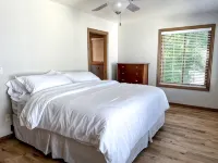 Tranquility in Downtown Fish Creek - 4-Star