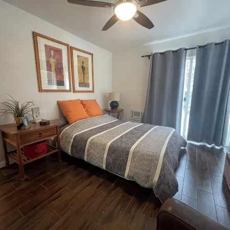 LA JOLLA SHORES PAD