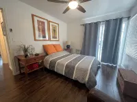 LA JOLLA SHORES PAD - Condos