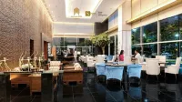 Manhattan Hotel Jakarta - Pemandian Air Panas