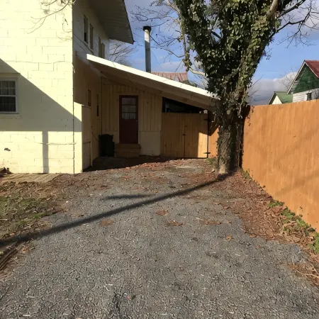 Newly Renovated Country Home Located near Greenbrier River