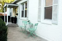 Fully renovated 4 bedroom home in Downtown Overland Park! - 4-Star