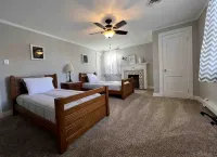 Cozy Updated Cottage Style Home near Historic distric in Middletown - Wifi